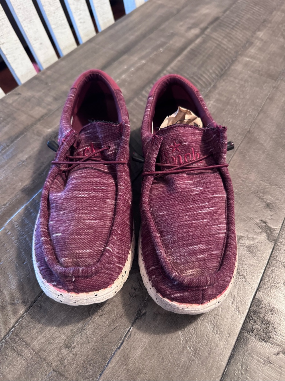 Cinch Women's Burgundy Slip-On Loafers